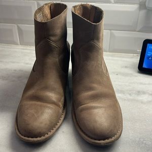 UGG Booties, SZ 9.5